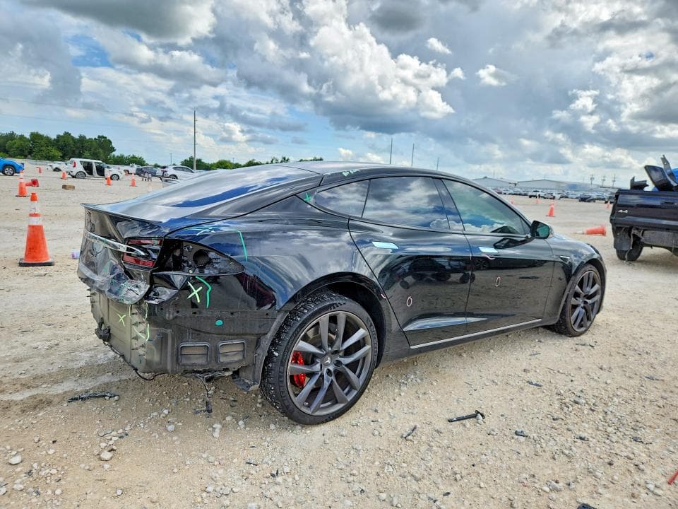 2020 TESLA MODEL S 3