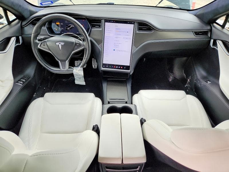 2020 TESLA MODEL S 8