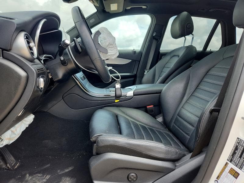 2022 MERCEDES-BENZ GLC 300 4MATIC 7