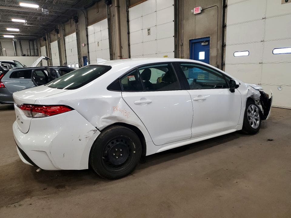 2022 TOYOTA COROLLA LE 3