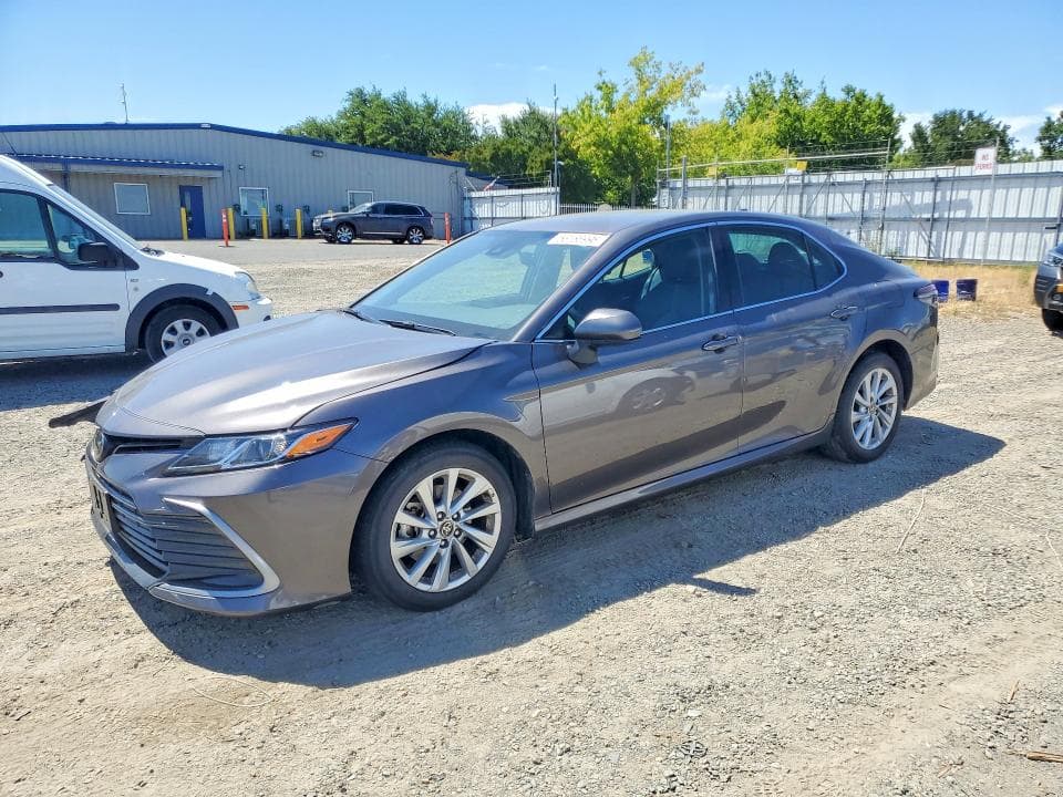 2023 TOYOTA CAMRY LE - 1