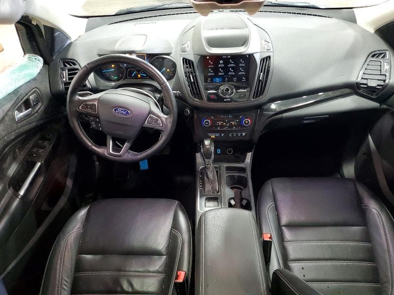 2019 FORD ESCAPE TITANIUM 8