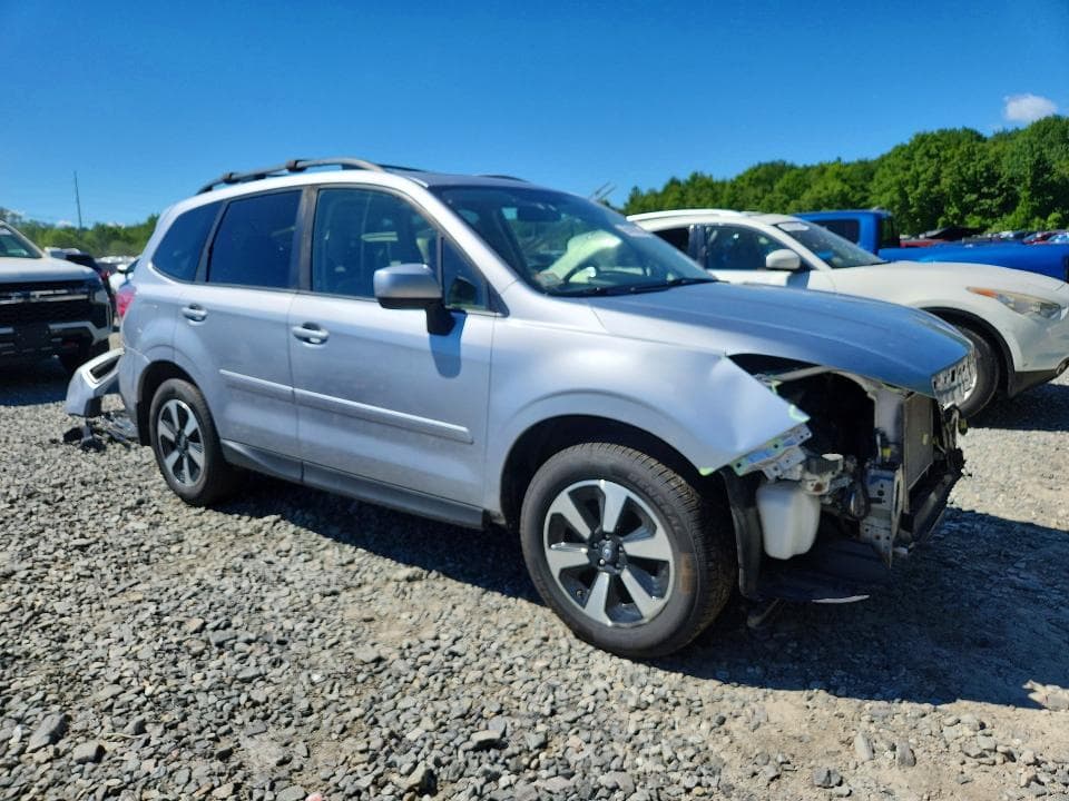 2017 SUBARU FORESTER 2.5I PREMIUM 4
