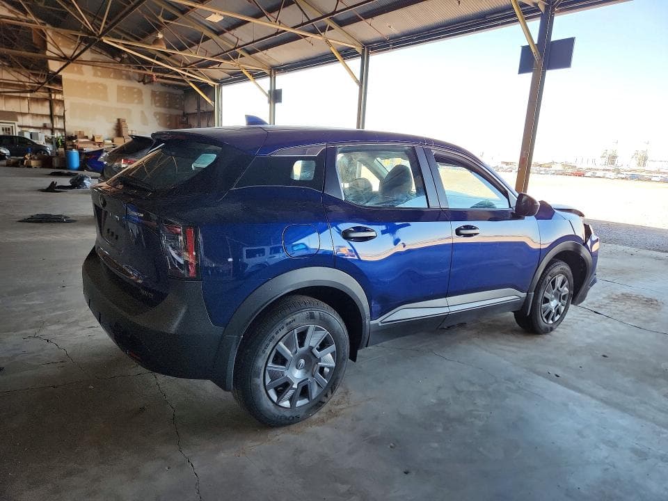 2025 NISSAN KICKS S 3