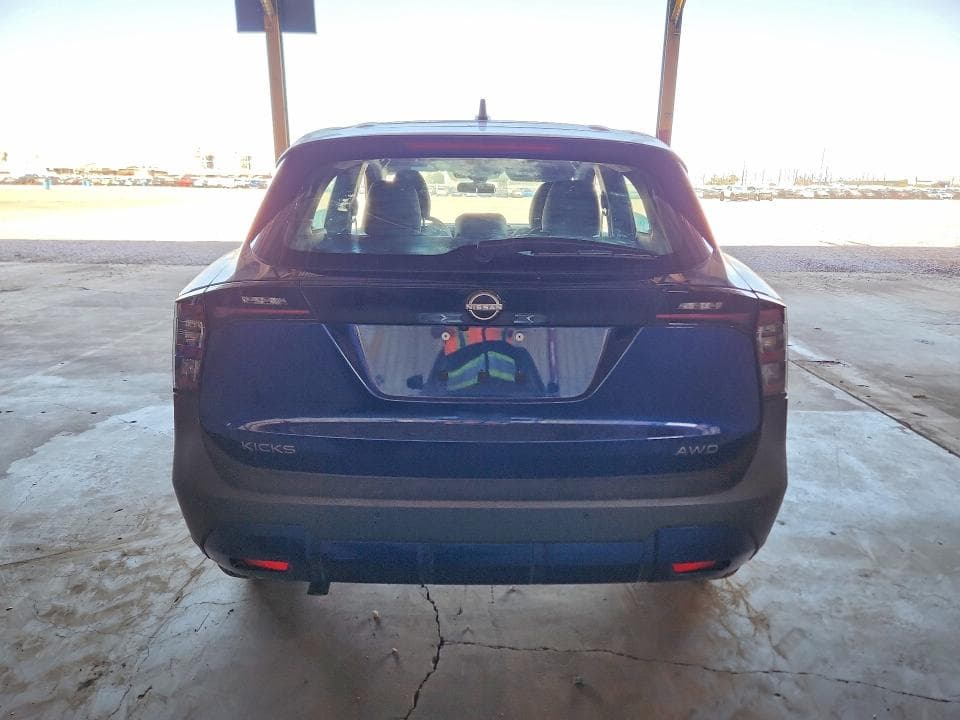 2025 NISSAN KICKS S 6