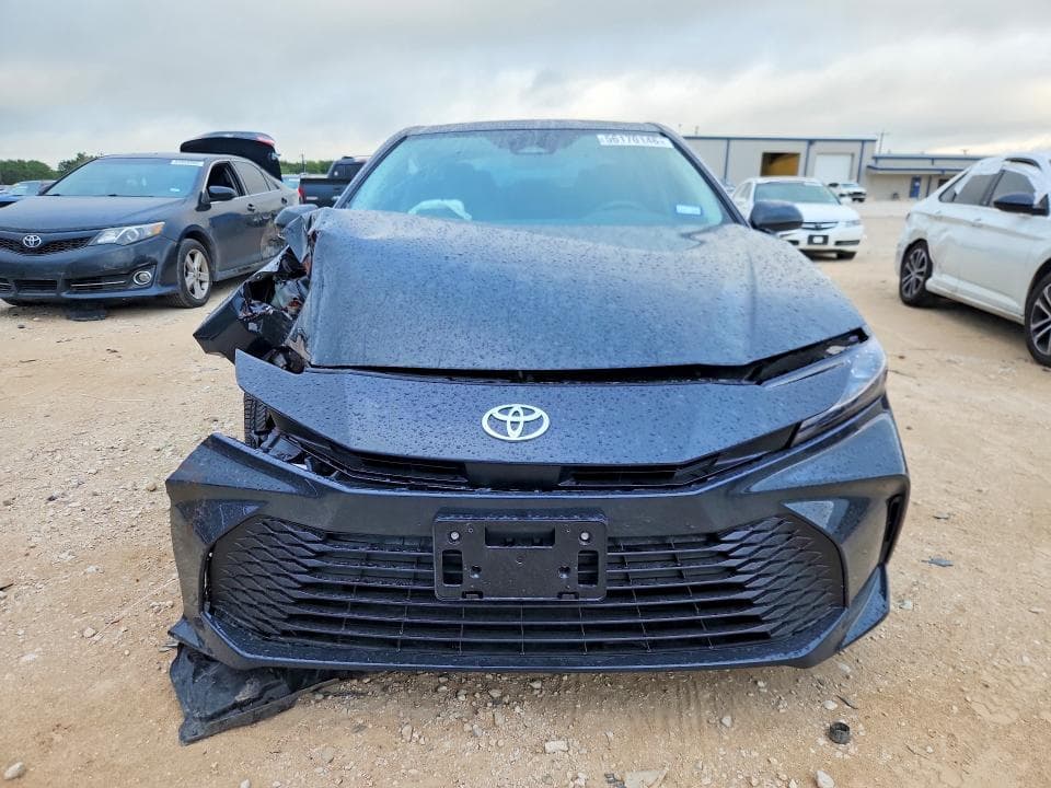 2026 TOYOTA CAMRY LE 5