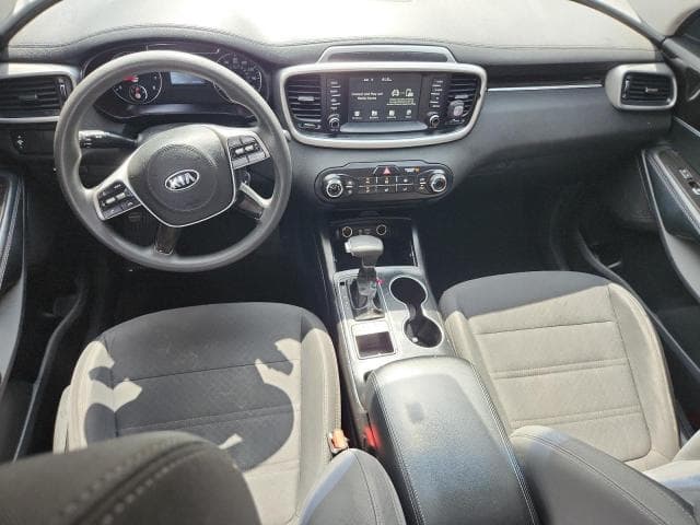 2020 KIA SORENTO S 8