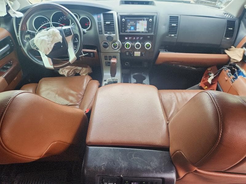 2017 TOYOTA SEQUOIA PLATINUM 8