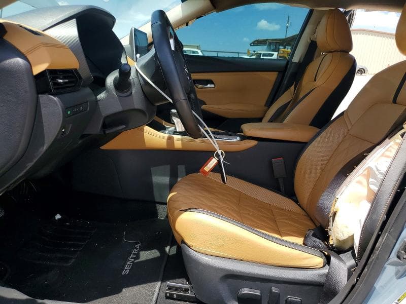 2025 NISSAN SENTRA SV 7