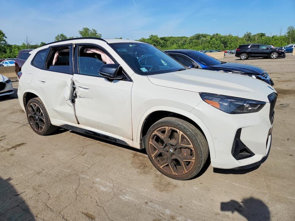 2024 BMW X1 4