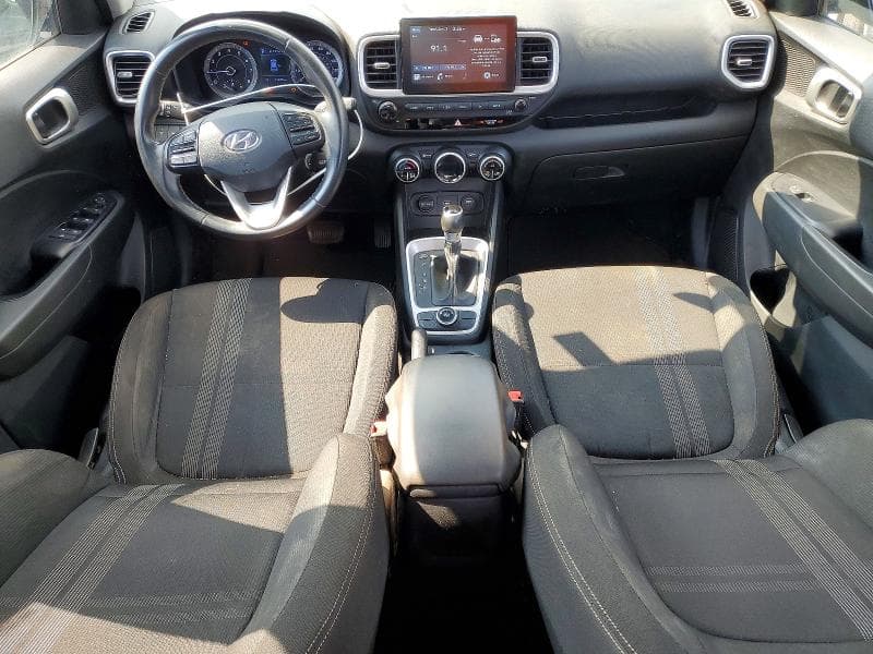 2020 HYUNDAI VENUE SEL 8