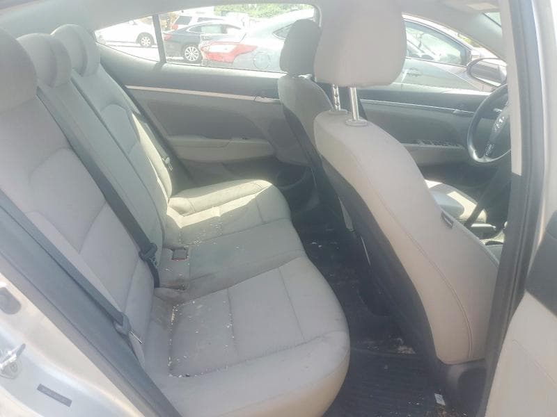 2019 HYUNDAI ELANTRA SEL 11