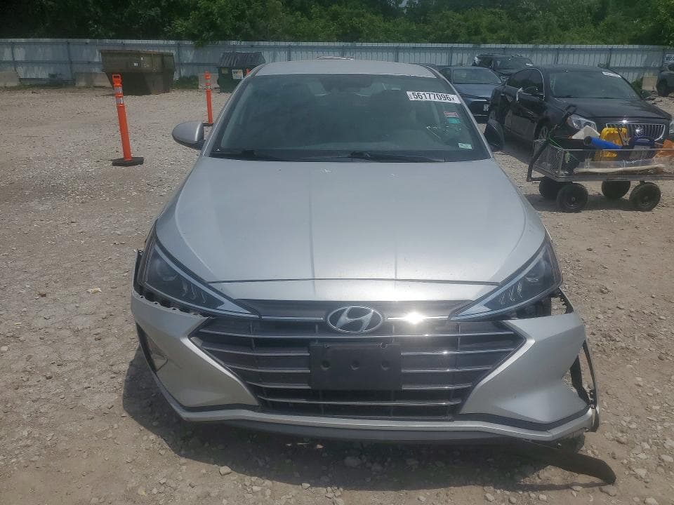 2019 HYUNDAI ELANTRA SEL 5