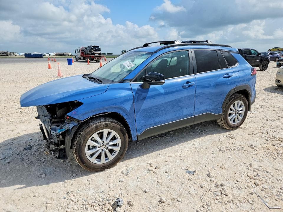 2026 TOYOTA COROLLA CROSS LE LE - 1