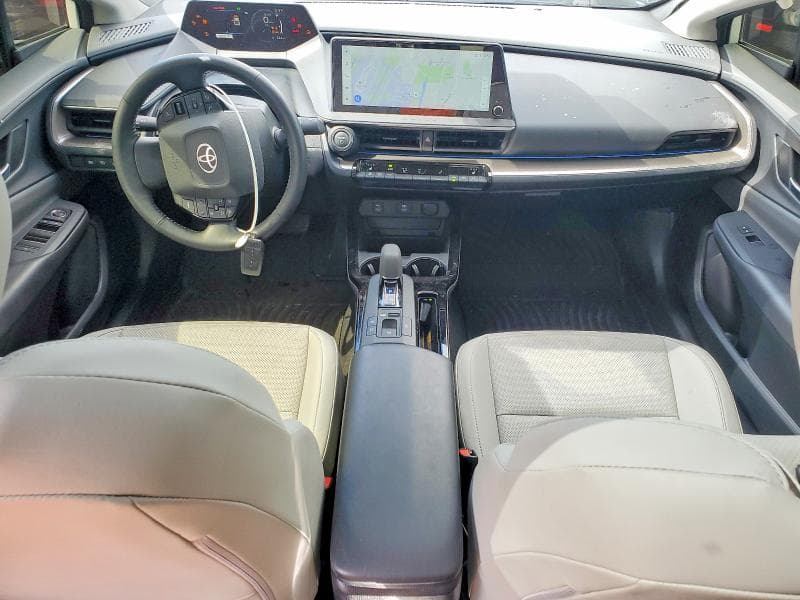 2024 TOYOTA PRIUS XLE XLE 8