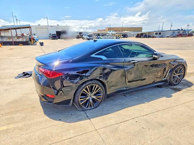 2021 INFINITI Q60 LUXE 3