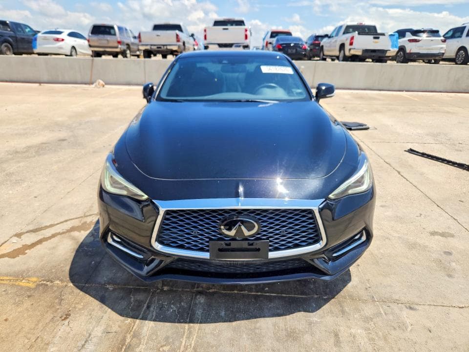 2021 INFINITI Q60 LUXE 5