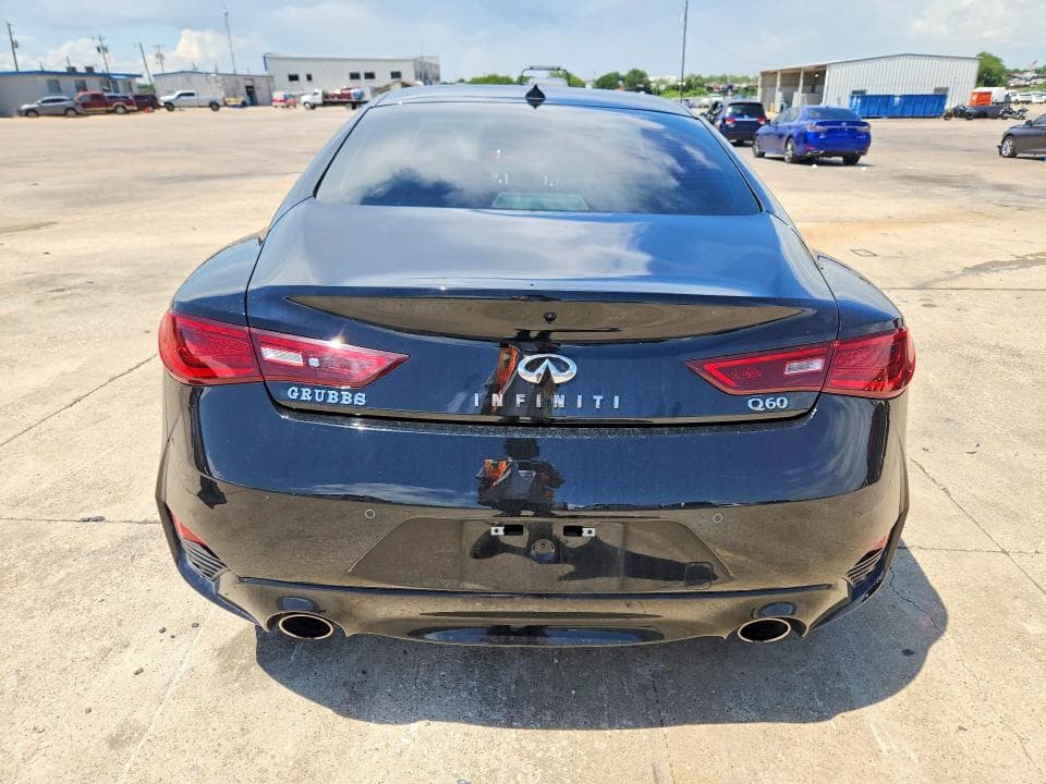2021 INFINITI Q60 LUXE 6