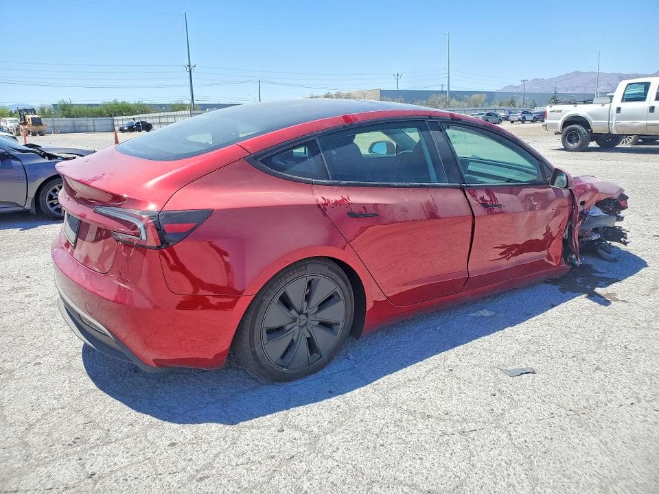 2026 TESLA MODEL 3 3