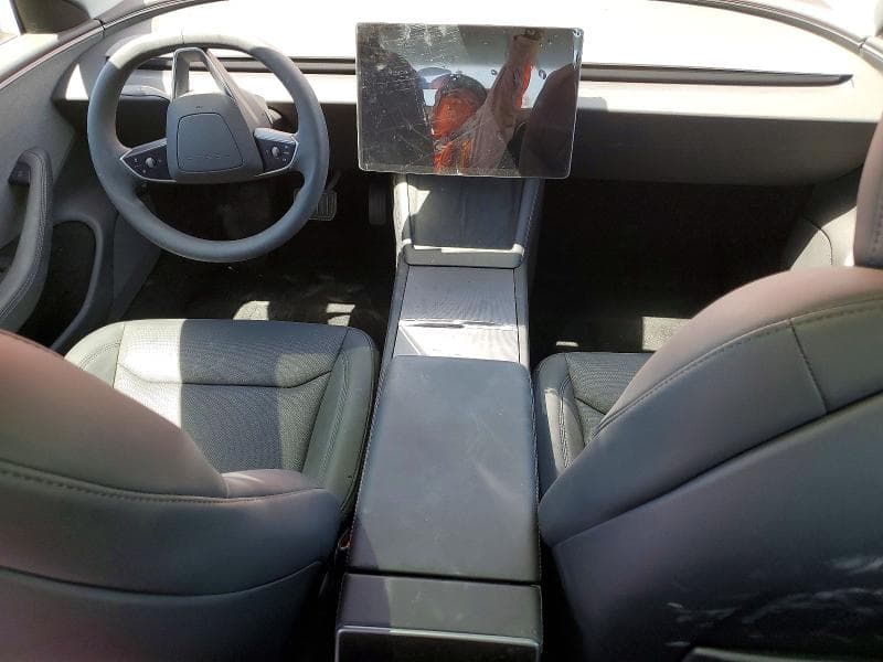 2026 TESLA MODEL 3 8