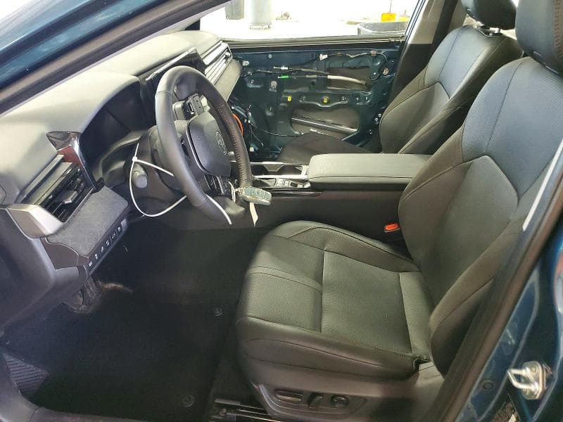 2025 TOYOTA CAMRY XLE XLE 7
