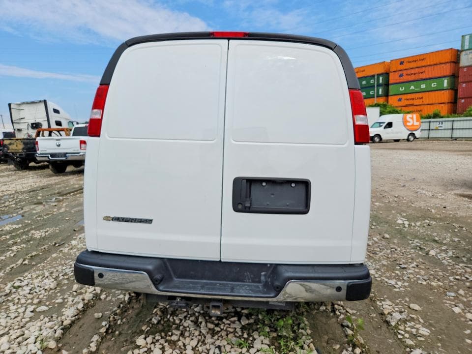 2023 CHEVROLET EXPRESS G3500 6