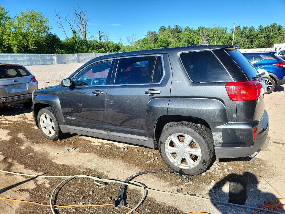 2017 GMC TERRAIN SLE 2
