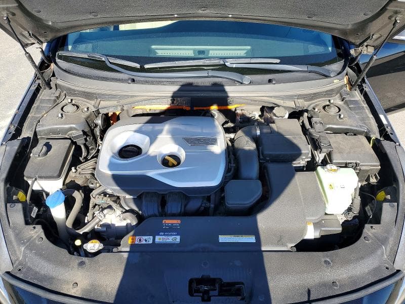 2017 HYUNDAI SONATA HYBRID LIMITED 11