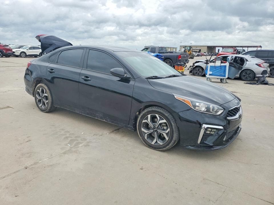 2021 KIA FORTE LXS 4