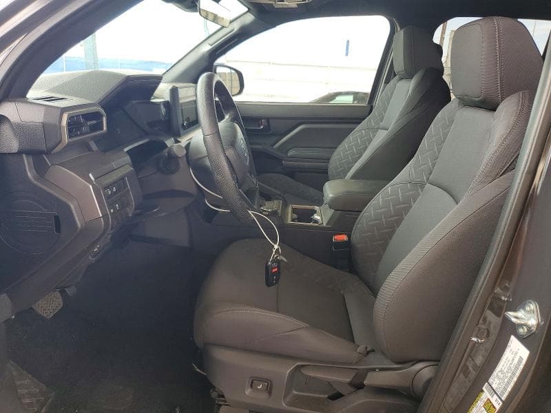 2026 TOYOTA TACOMA SR5 SR5 7