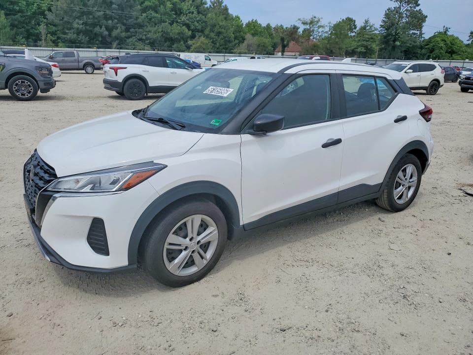 2021 NISSAN KICKS S