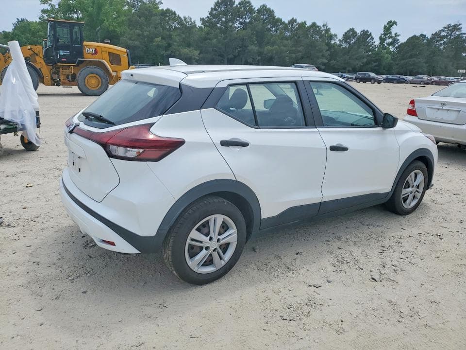 2021 NISSAN KICKS S 3