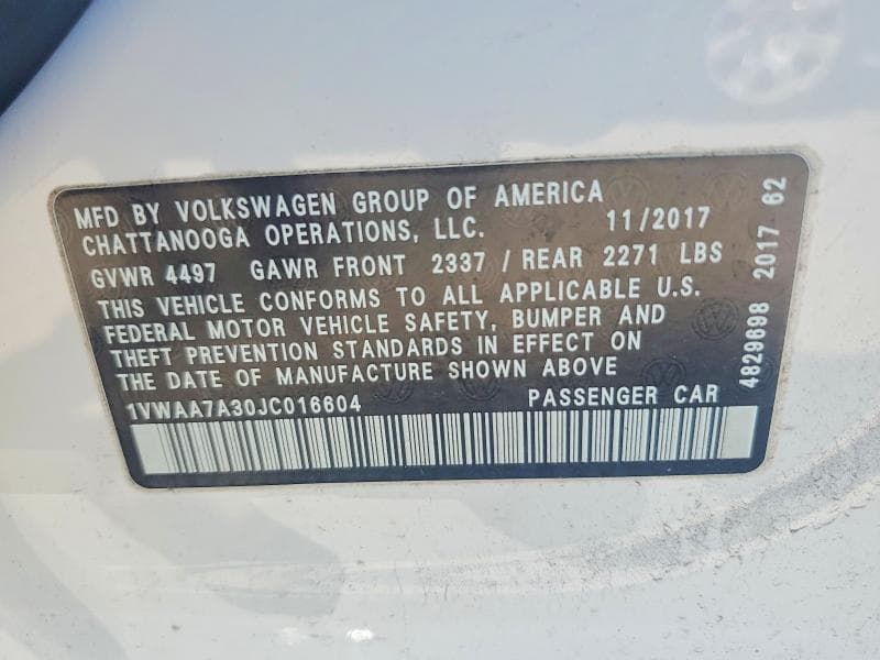 2018 VOLKSWAGEN PASSAT S S 13