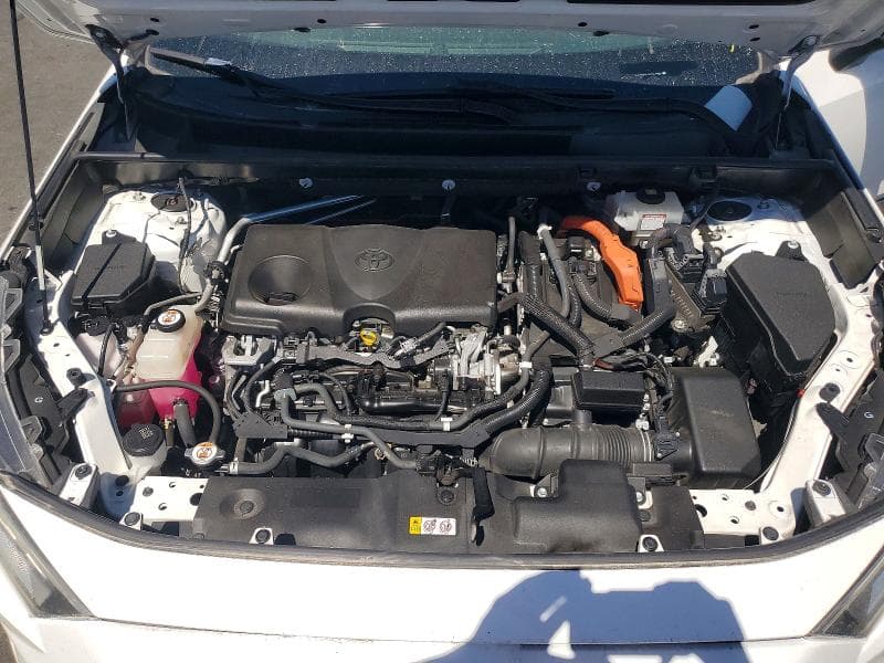 2019 TOYOTA RAV4 HYBRID XLE 11
