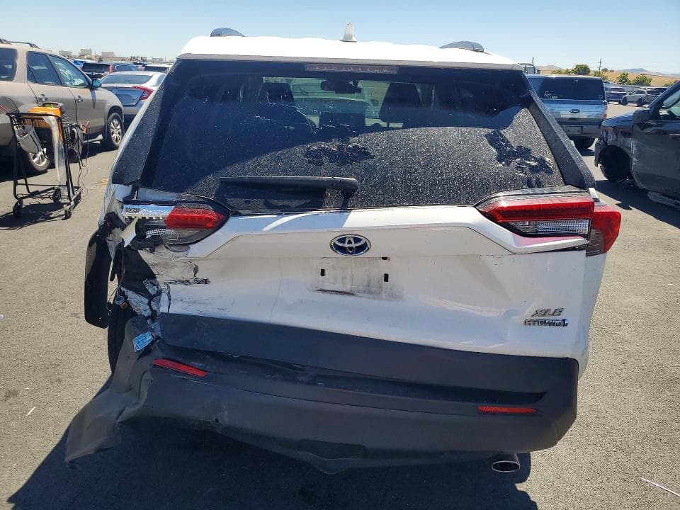 2019 TOYOTA RAV4 HYBRID XLE 6