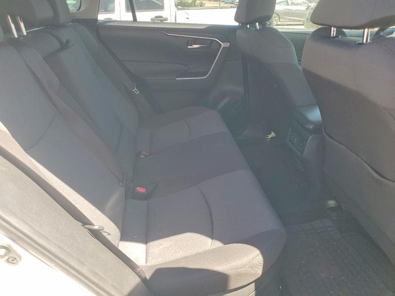 2019 TOYOTA RAV4 HYBRID XLE 10