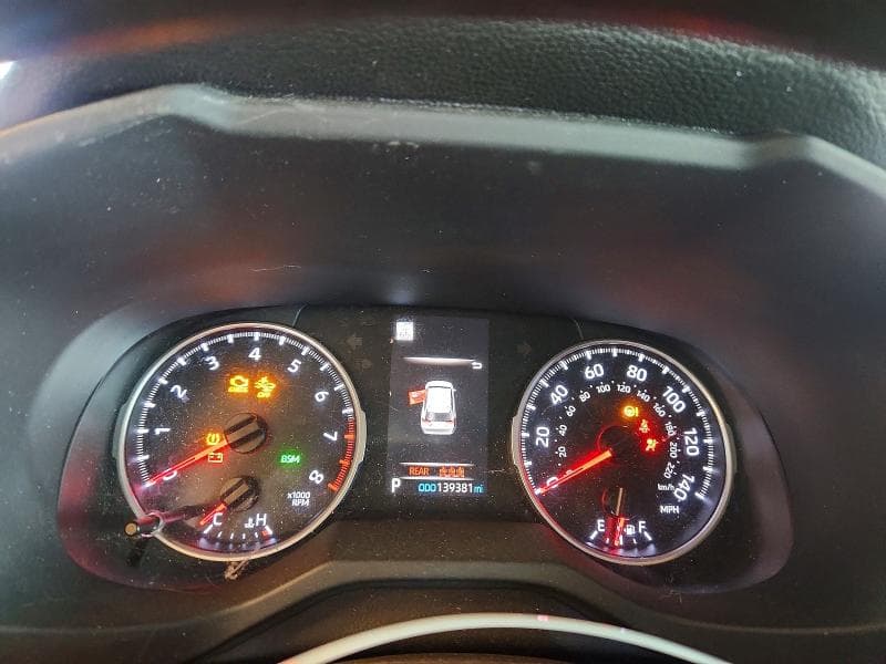 2020 TOYOTA RAV4 LE 9