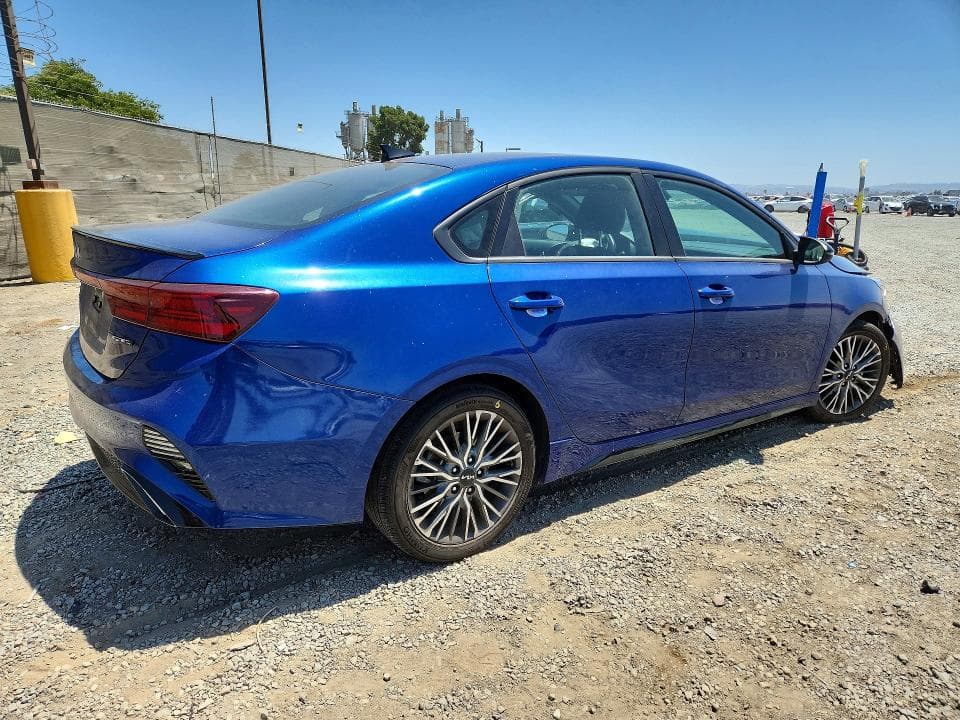 2024 KIA FORTE GT LINE 3