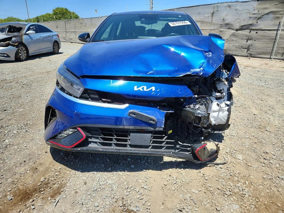 2024 KIA FORTE GT LINE 5