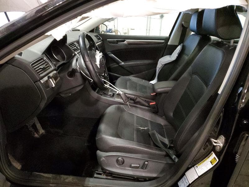 2016 VOLKSWAGEN PASSAT SE SE 7
