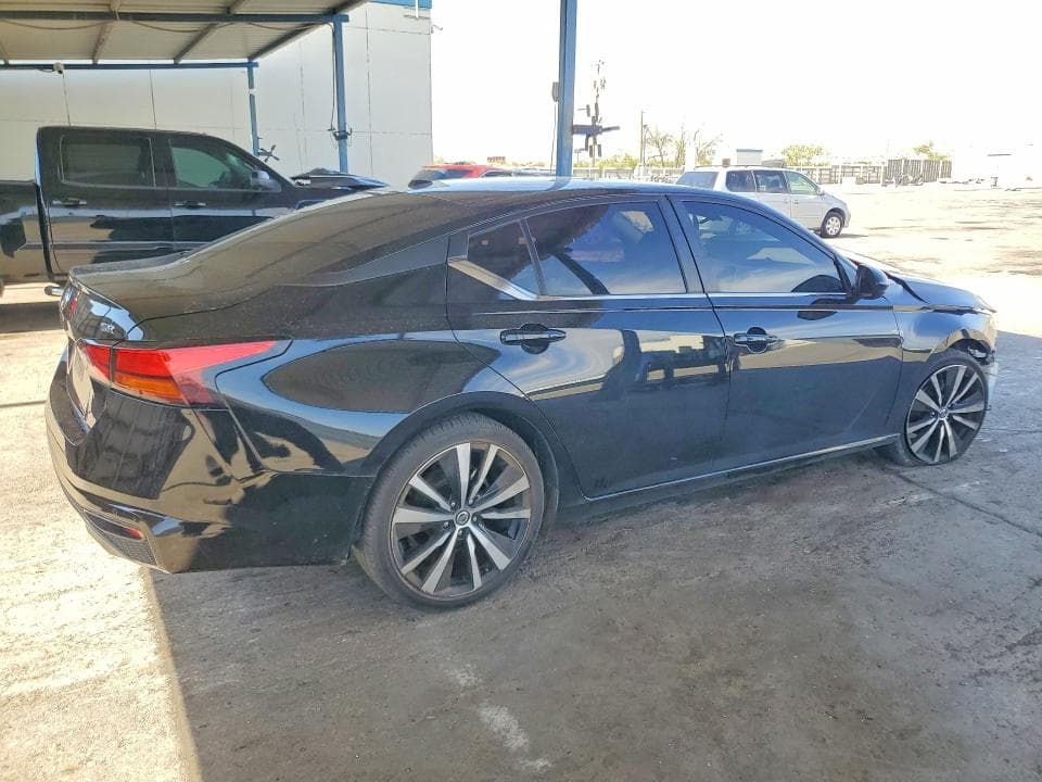 2022 NISSAN ALTIMA SR SR 3