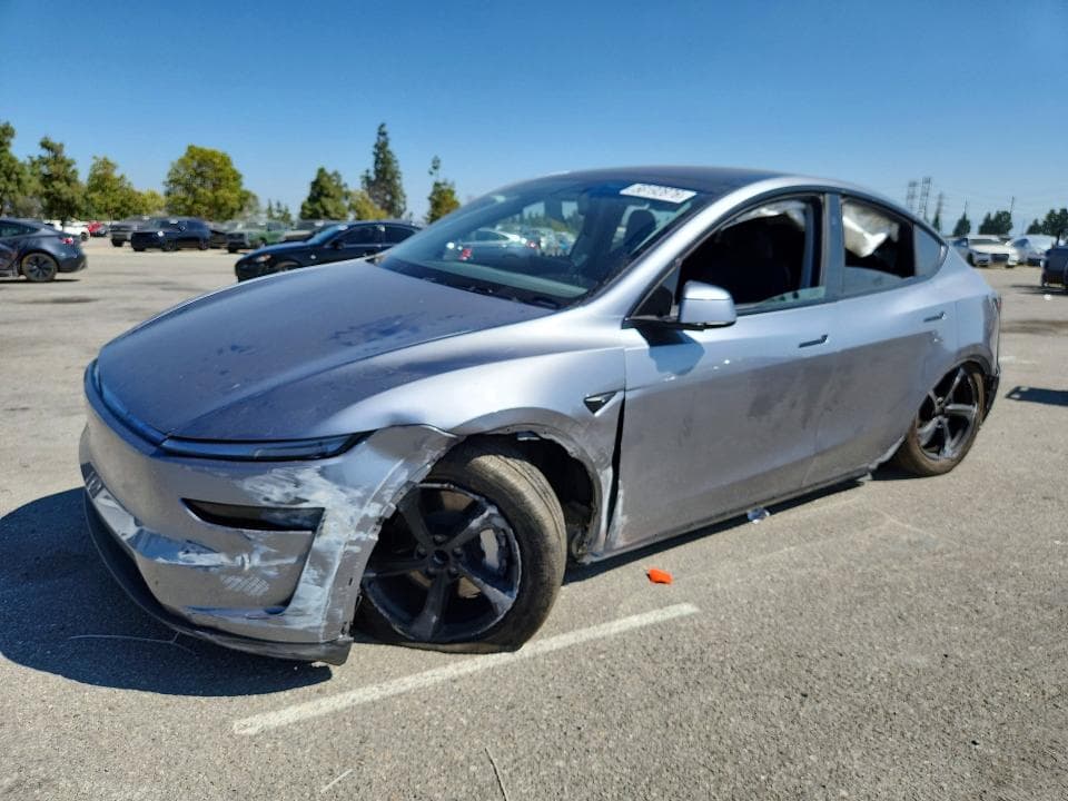 2026 TESLA MODEL Y - 1