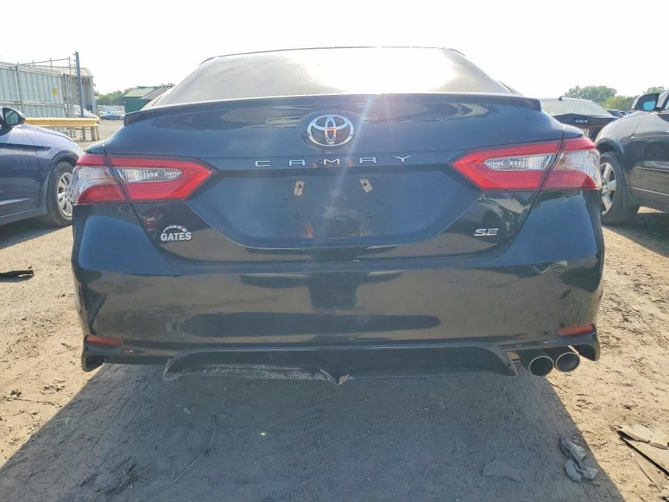 2018 TOYOTA CAMRY SE SE 6