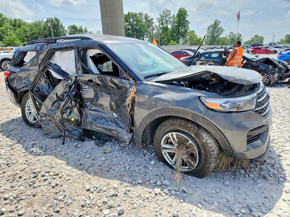2020 FORD EXPLORER XLT 4