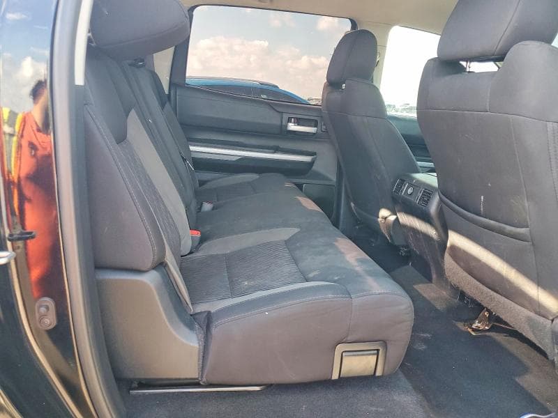 2017 TOYOTA TUNDRA CREWMAX SR5 CREWMAX SR5 10