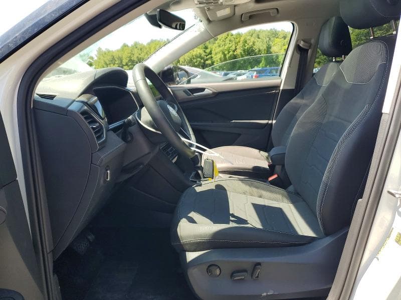 2025 VOLKSWAGEN TAOS SE BLACK 7
