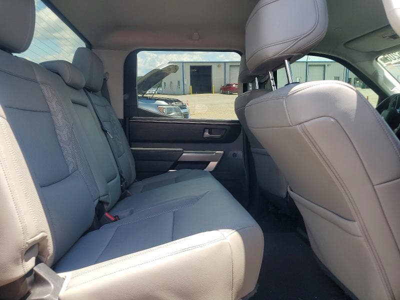 2022 TOYOTA TUNDRA SR5 10