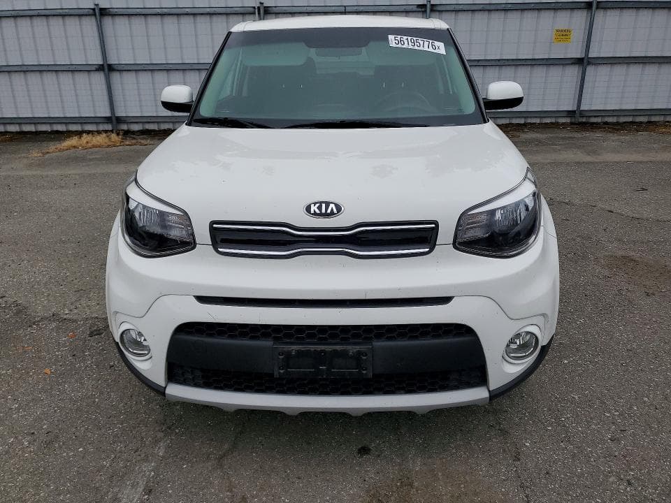2019 KIA SOUL + 5