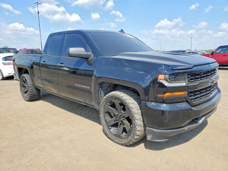 2016 CHEVROLET SILVERADO K1500 CUSTOM 4