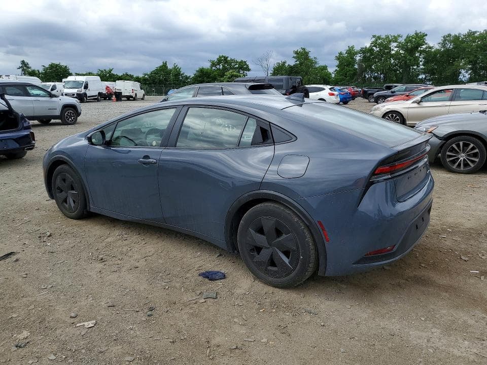 2025 TOYOTA PRIUS LE LE 3